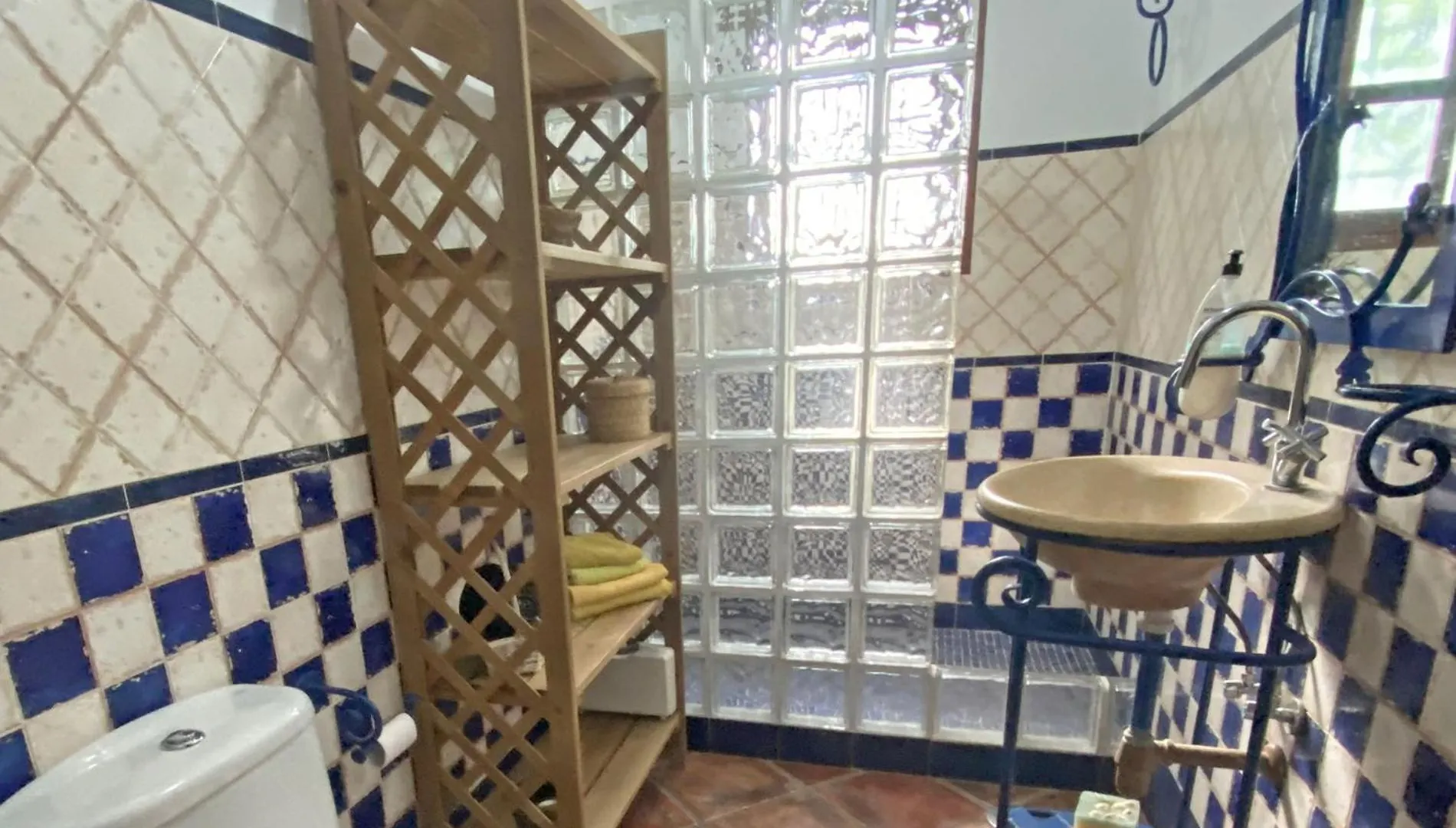 Quinta Mangueta Es Una Casa Con Piscina En Zahora Cerca De La Playa Cadiz 0*,  Spain