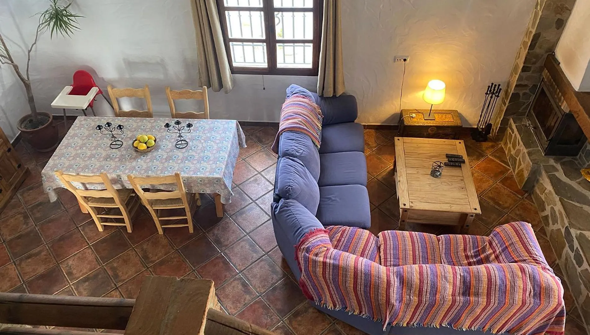 Quinta Mangueta Es Una Casa Con Piscina En Zahora Cerca De La Playa Cadiz